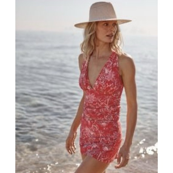 Garnet Hill Other - Garnet Hill Pink Tankini Swim Top & Skirt Ruched Sides Floral Paisley 12/14